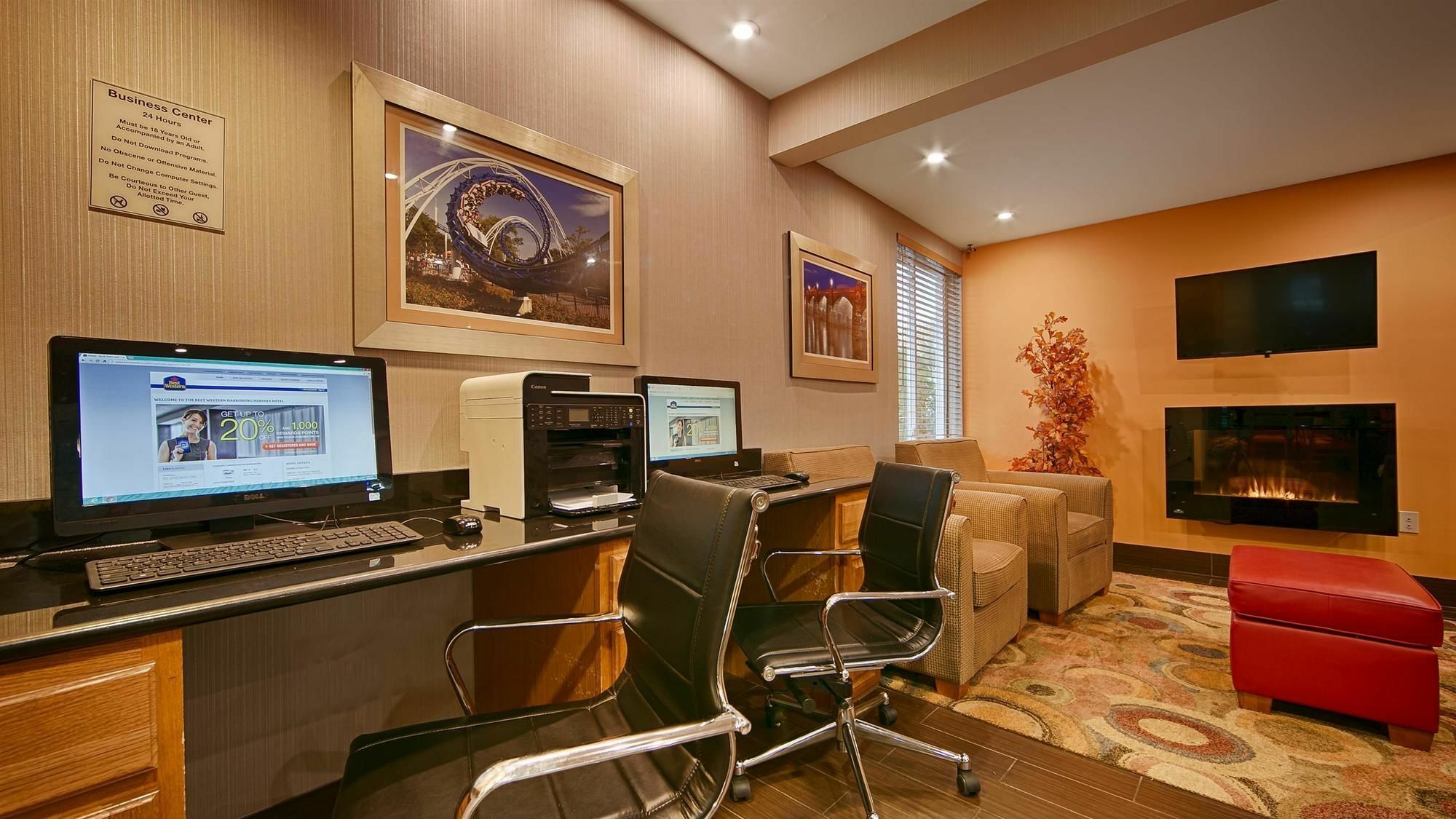 Comfort Inn & Suites Harrisburg-Hershey North Екстериор снимка